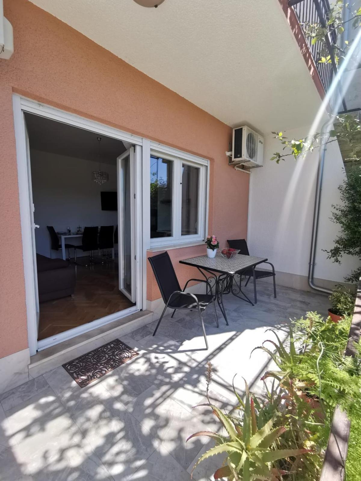 Apartments Mila Kaštela Rom bilde