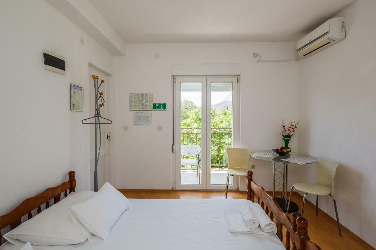 Apartments Mila Kaštela Eksteriør bilde
