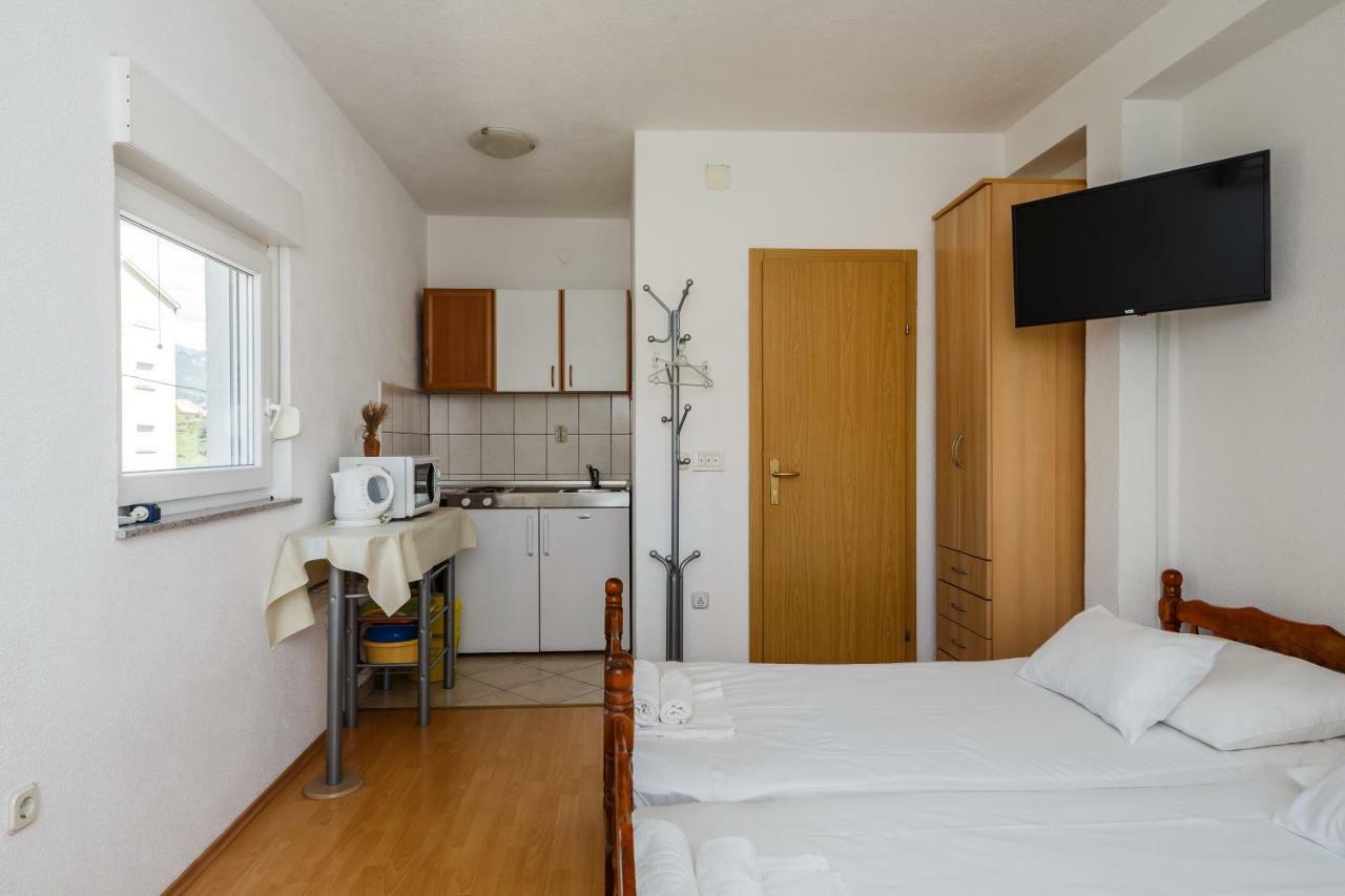 Apartments Mila Kaštela Eksteriør bilde