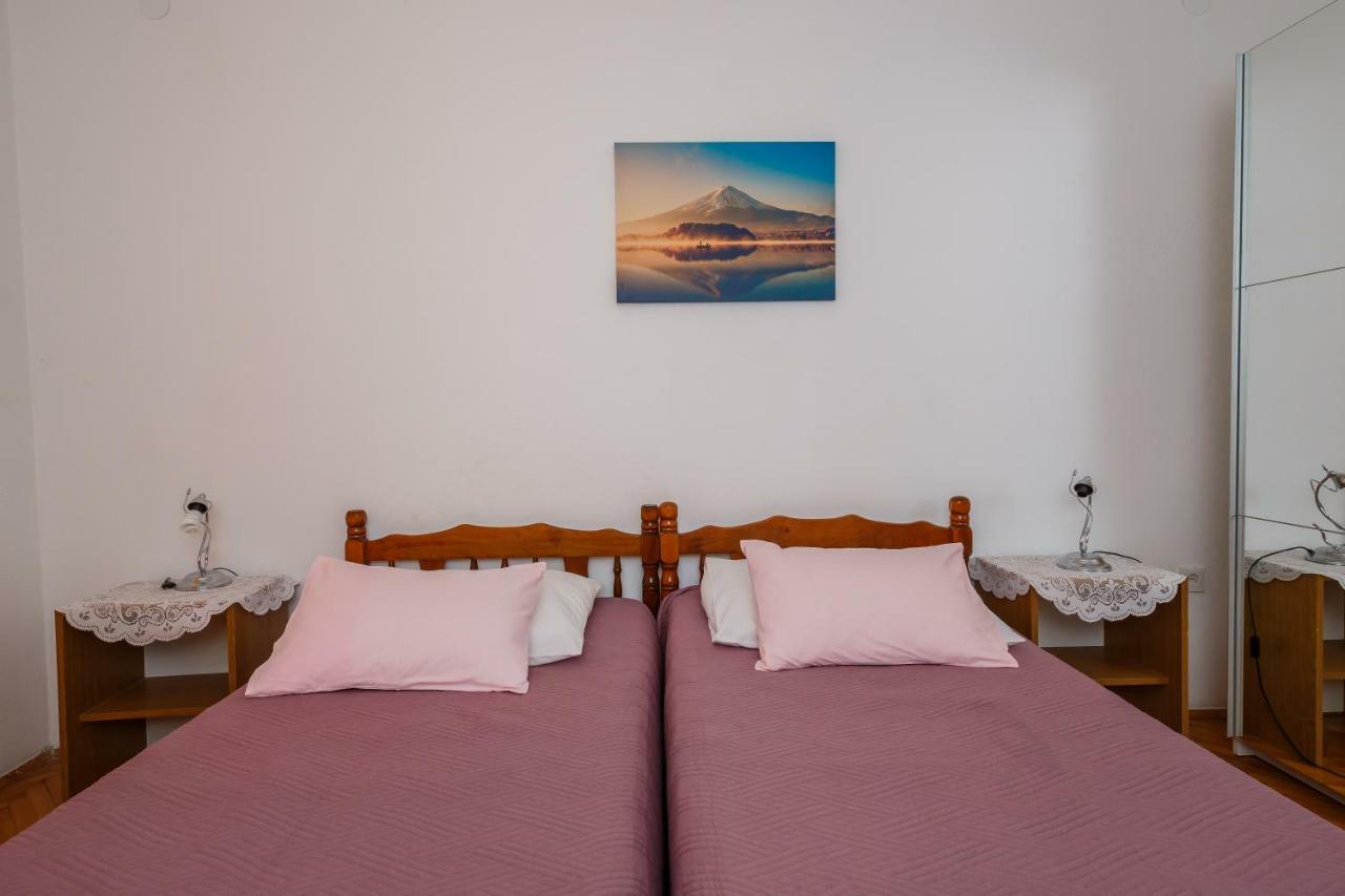 Apartments Mila Kaštela Eksteriør bilde